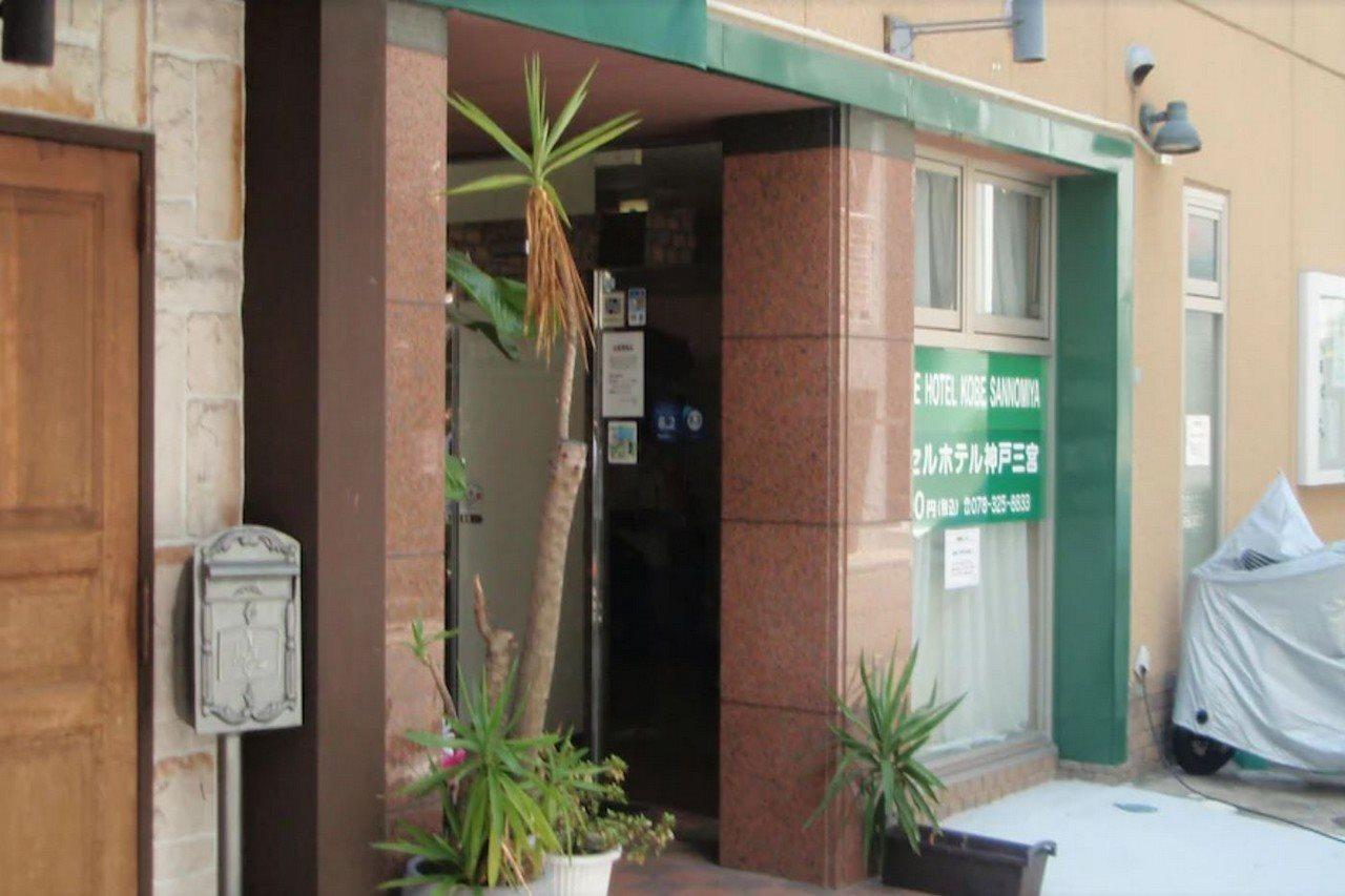 Capsule Hotel Kobe Sannomiya (Adults Only) Eksteriør billede